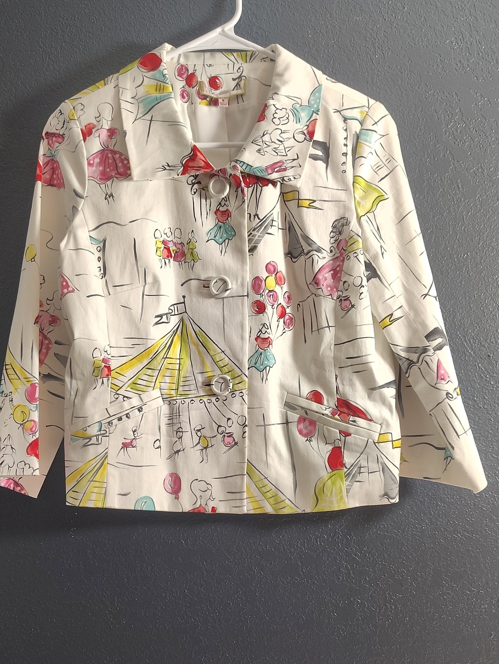 Art To Wear Circus Carnival Theme Festive Print Blazer.
